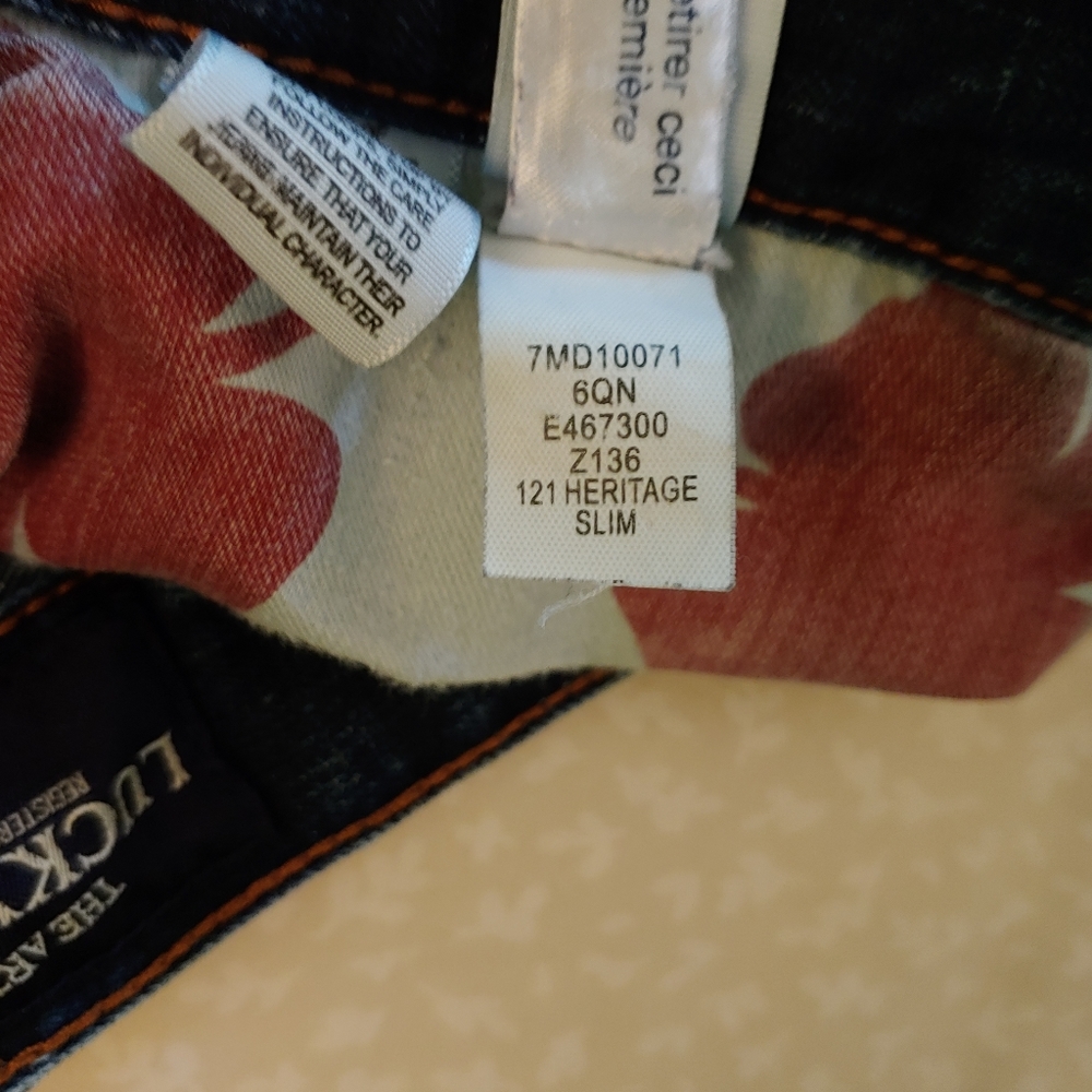 Lucky Brand 121 Heritage Slim Jeans - Picture 6 of 12